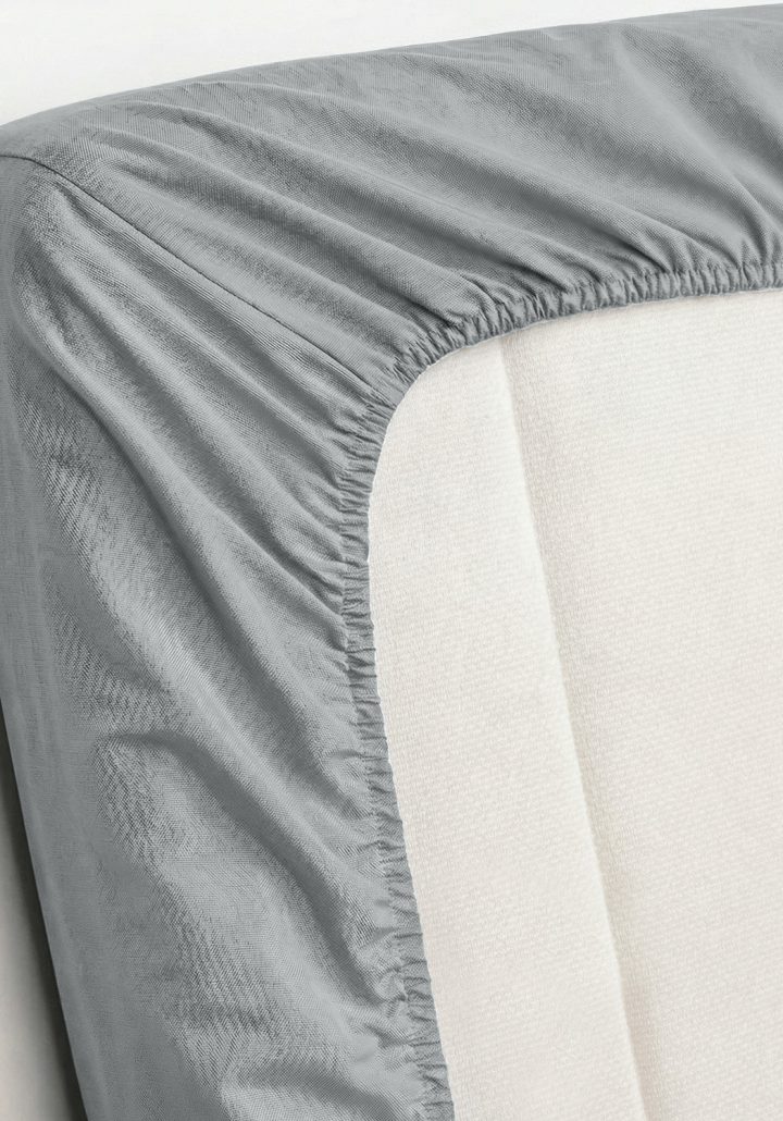 ARIA FITTED SHEET SOFT GREY- SATIN COTTON 400TC