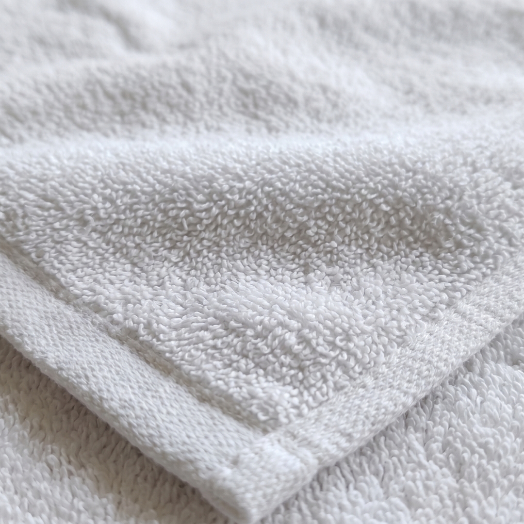 CARLTON TOWEL100% COTTON 450GSM 70x140 - Image 4